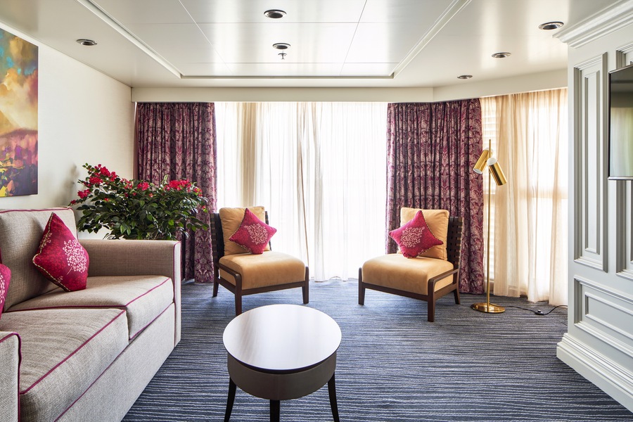 Marella Cruises Marella Voyager Voyager Suite ©Tom Fallon 3.jpg
